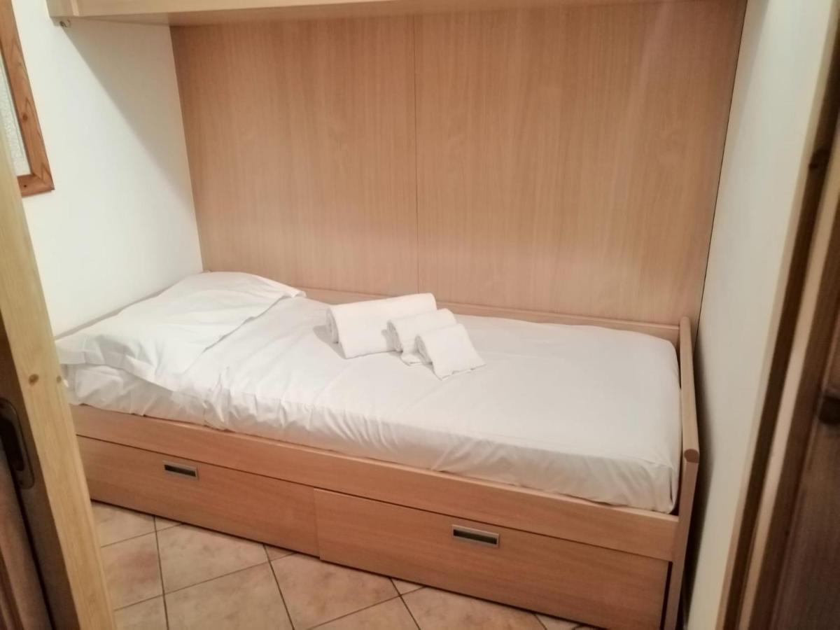 Apartment "Casa Maya" Mezzana  Dış mekan fotoğraf