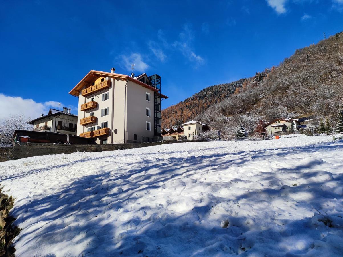 Apartment "Casa Maya" Mezzana  Dış mekan fotoğraf